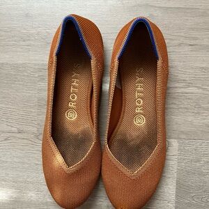Rothy’s Round toe flats